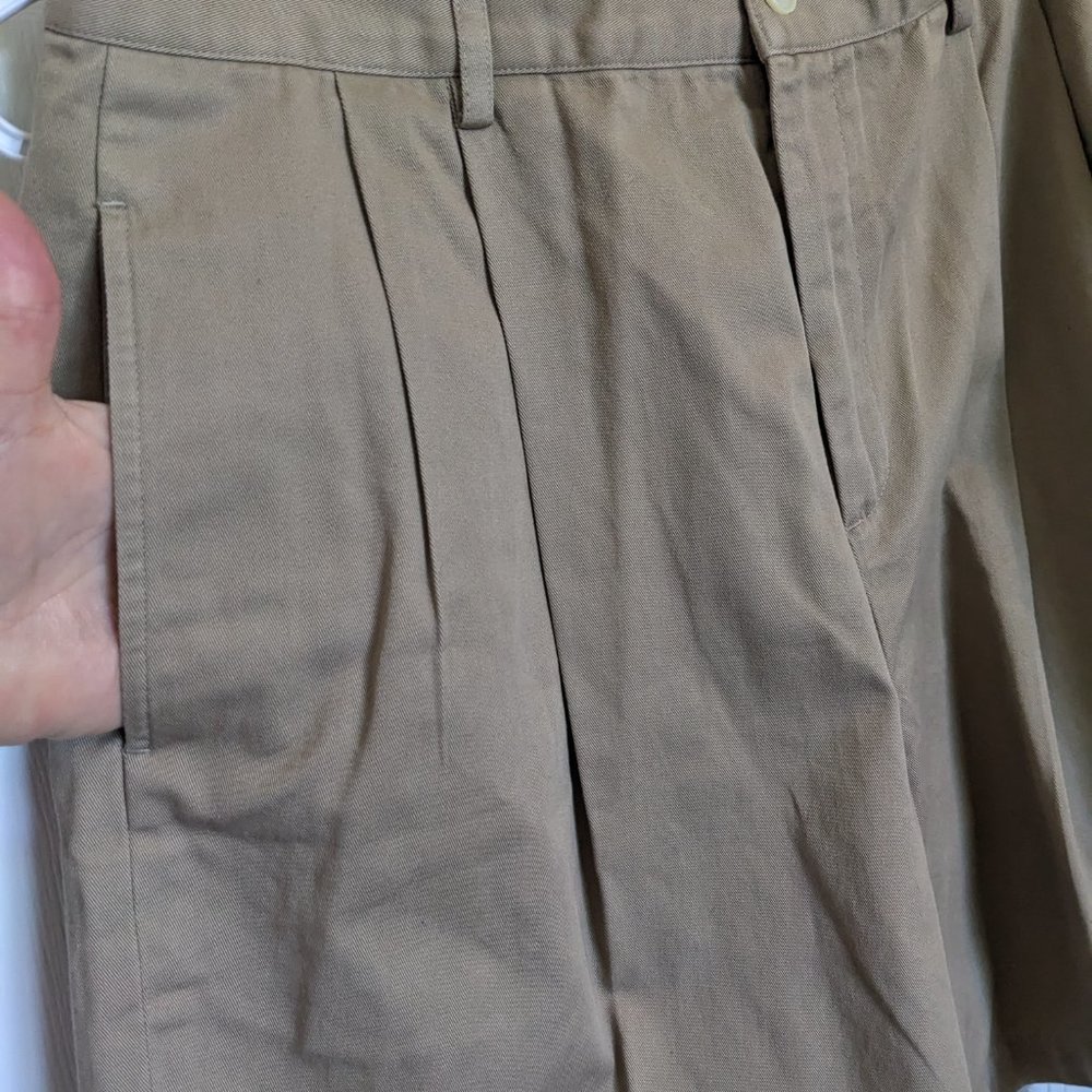 NWT!!! | 90s Vintage Lauren Bermuda Shorts | Tan / Khaki | 10 | 100% Cotton - Picture 3 of 8